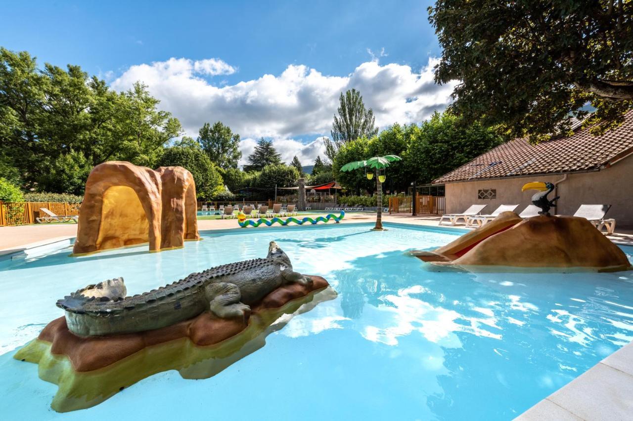 Camping Maeva Escapades Millau Plage Exterior foto